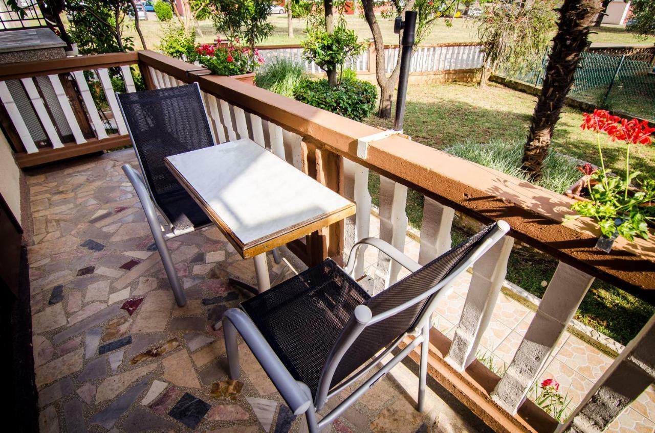 Apartman Darja Umag Exteriör bild