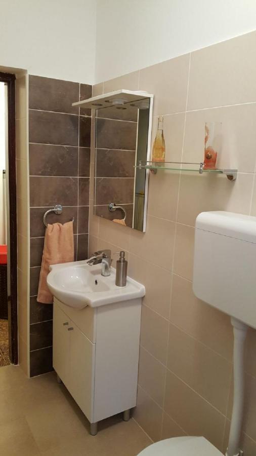 Apartman Darja Umag Exteriör bild